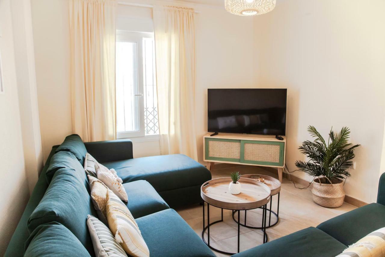 Akutuna - Casa Familiar Con Piscina , Garaje & Pista De Padel 萨阿拉德洛斯阿图内斯 外观 照片